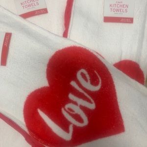 NEW LOVE KITCHEN TOWELS A SET OF 3 PACKS